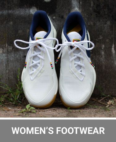 Women's Nike Tennis Shoes