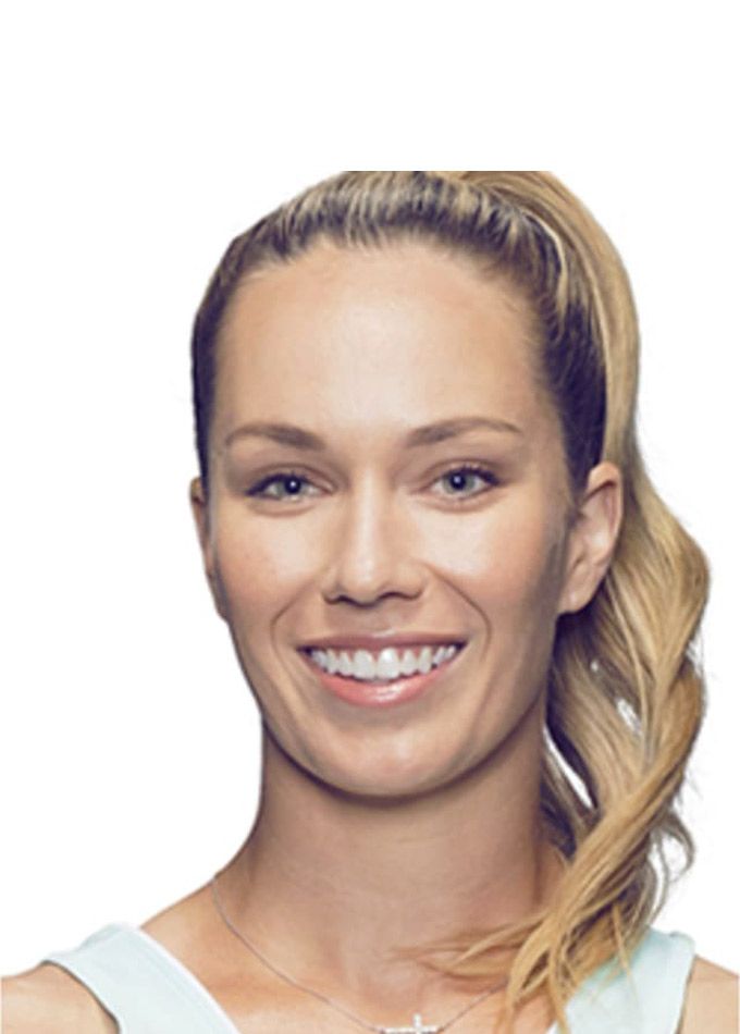 Danielle Collins head