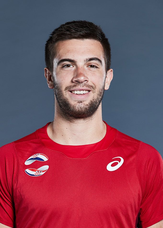 Borna Coric head