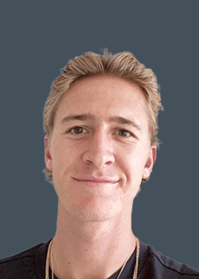 Sebastian Korda head