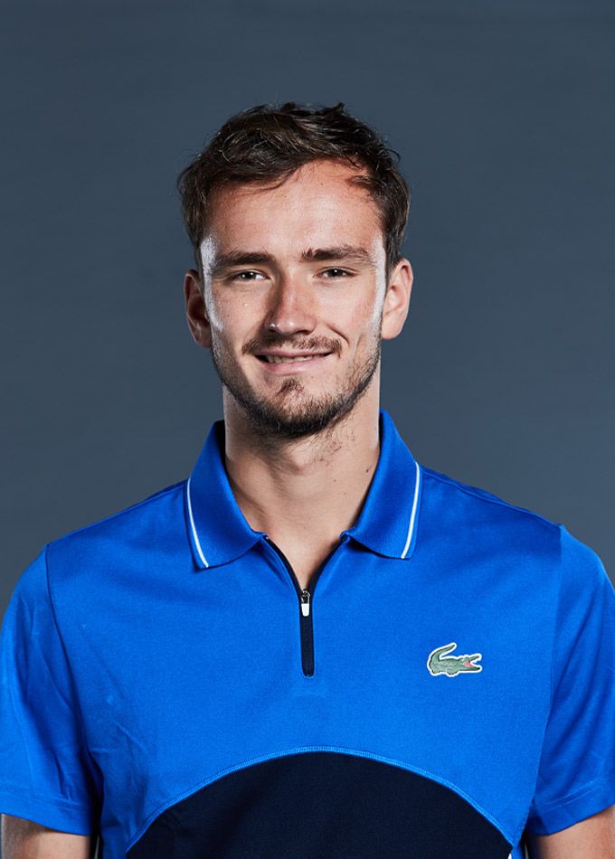 Daniil Medvedev head