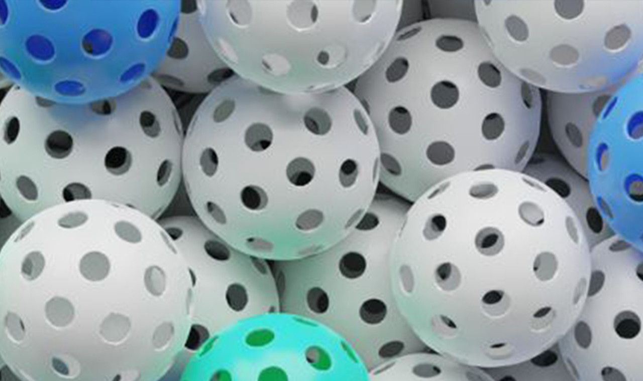 The Key Differences Between Pickleball Singles & Doubles