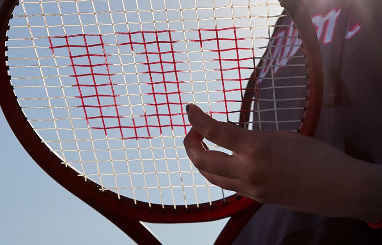 Tennis restring