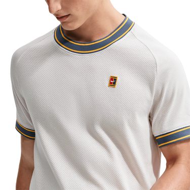 FN0318-030_2.jpg